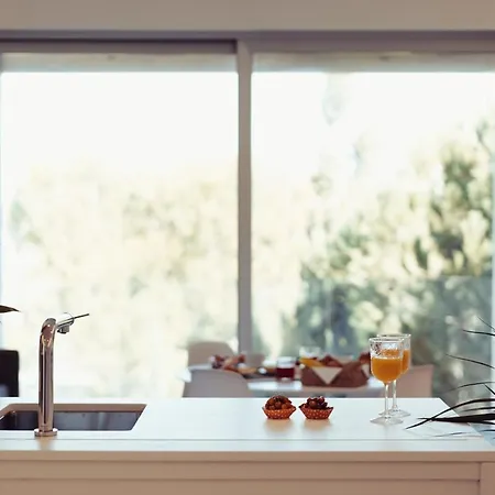 Marina Gardens Boutique&suites 4*