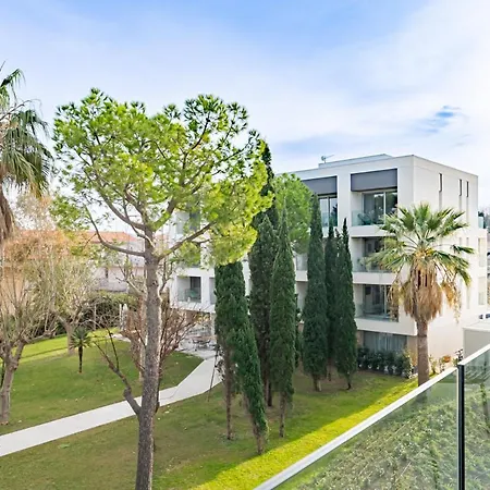 Marina Gardens Boutique&suites