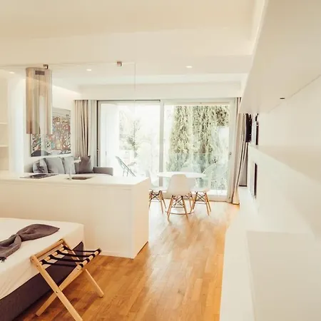 Marina Gardens Boutique&suites