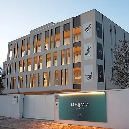 Marina Gardens Boutique&suites Aparthotel 4*