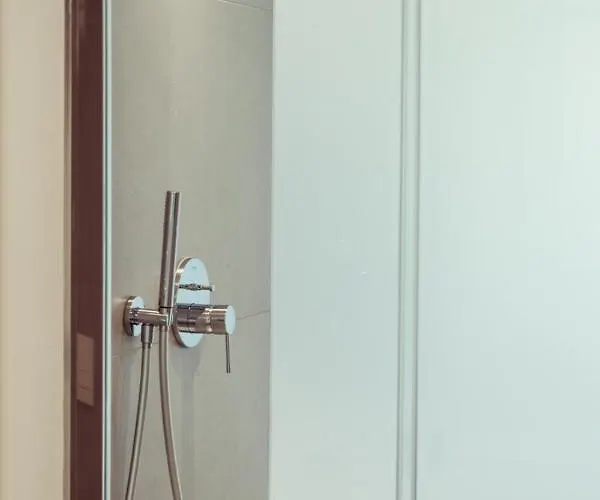 Marina Gardens Boutique&suites 4*