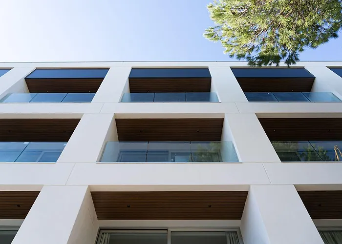 Marina Gardens Boutique&suites 4*